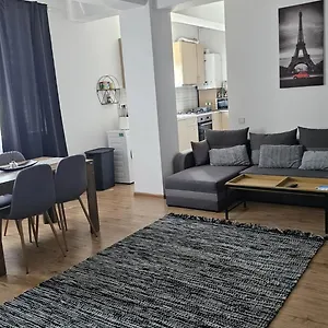 Doxa Airport Apartment Otopeni